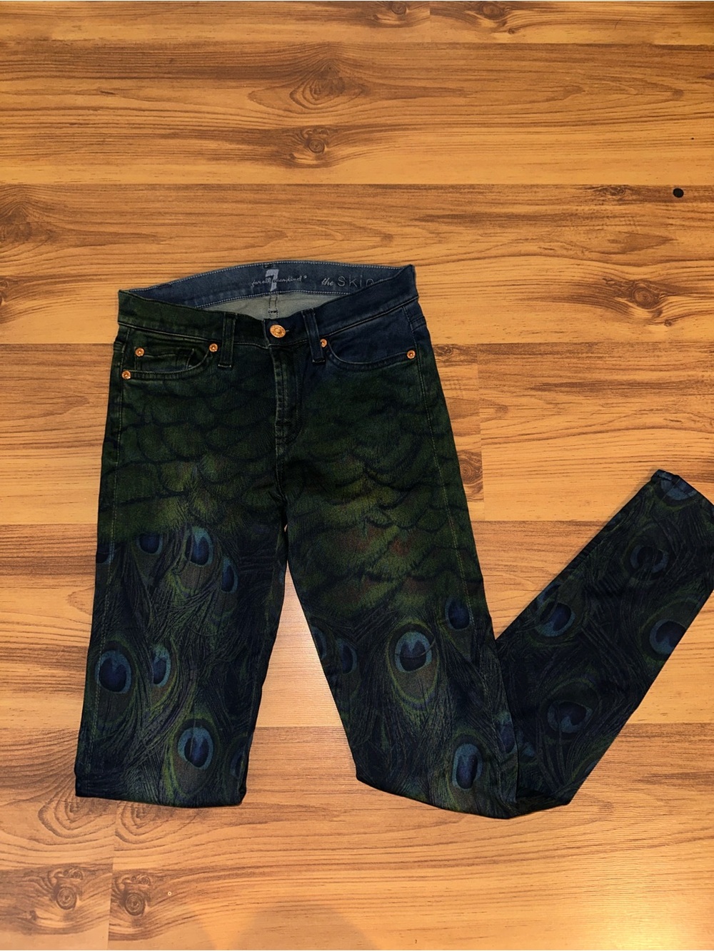 Early 2010’s 7 for all mankind peacock print pants